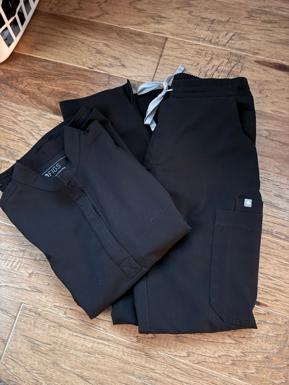 FIGS Black set